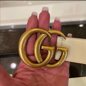 White Gucci belt 75mm